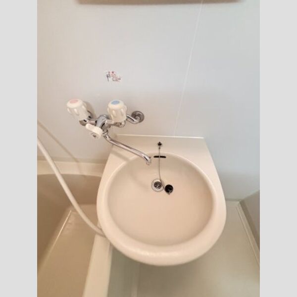 グラース205号室 写真は別部屋のものになります。