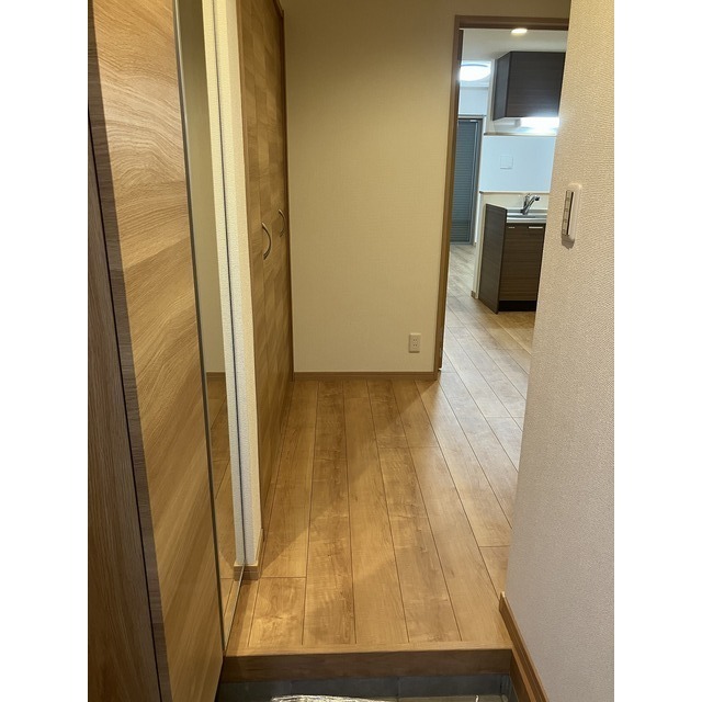 セルティスⅡ102号室 玄関