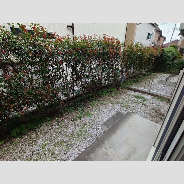 カスターノ　A102号室 専用庭