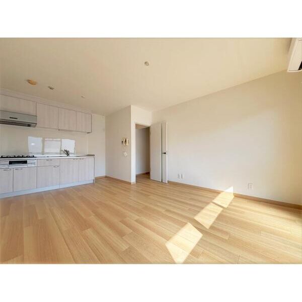 スミノ藤沢903号室 リビング