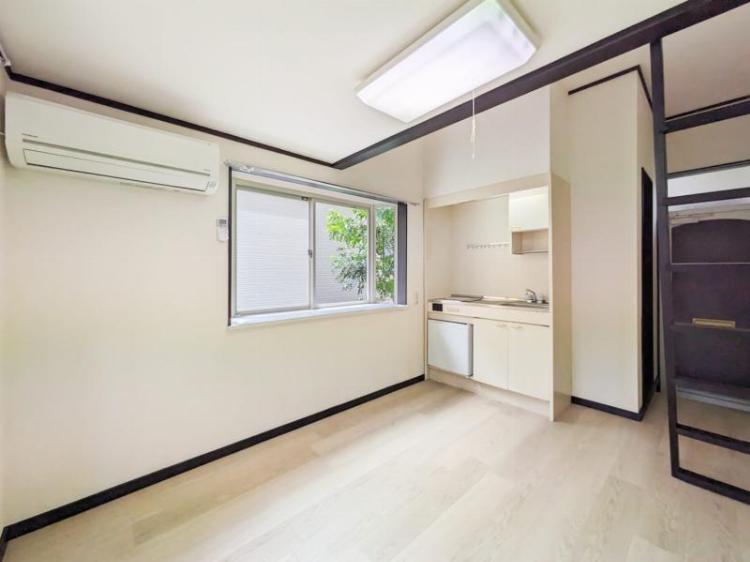 ビバイヒルズ2階 バス