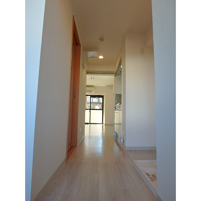 ルナスクエア 内観