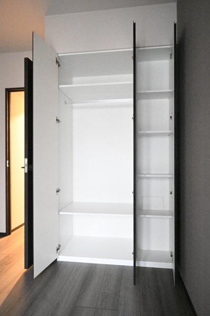 ＧＲＡＮＳＩＴＥ　ＮＡＫＡＭＥＧＵＲＯ3階 収納