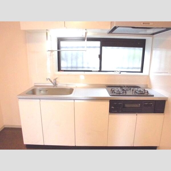 ヴァンベール南浦和 システムキッチン