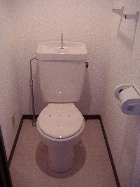 ロッソ・パステロ トイレ