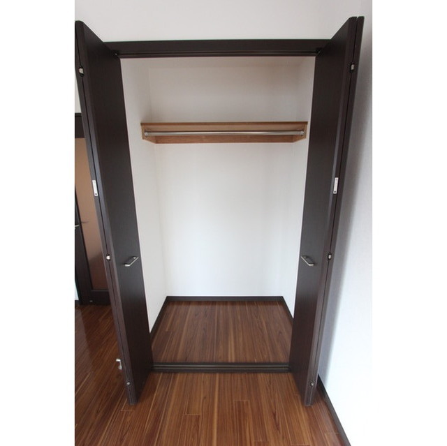 パールサラン 内観