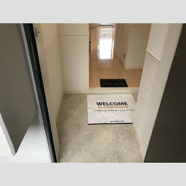 アビティ砧211号室 玄関