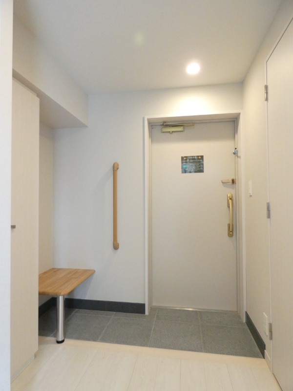 IL MEZZO DI TOKYO，UNO7階 玄関