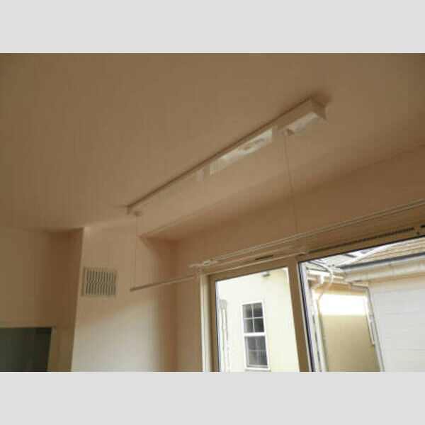 プランドール緑町201号室 室内物干