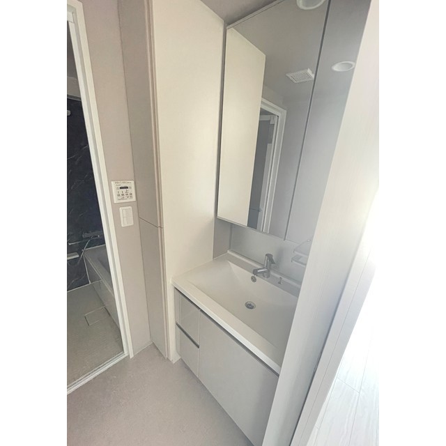 ルフォンプログレ元浅草マークス405号室 同建物別部屋の参考画像