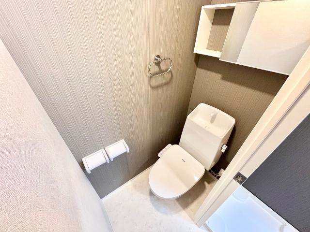 ククナＳＯ105号室 シャワー付トイレ