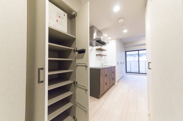 プラウドフラット渋谷富ヶ谷511号室 収納