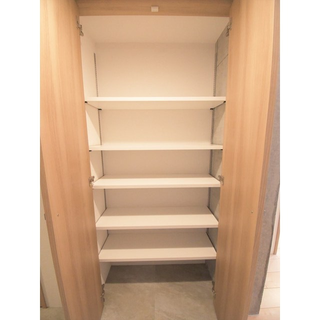 ルクレ目白西坂0102号室 内観