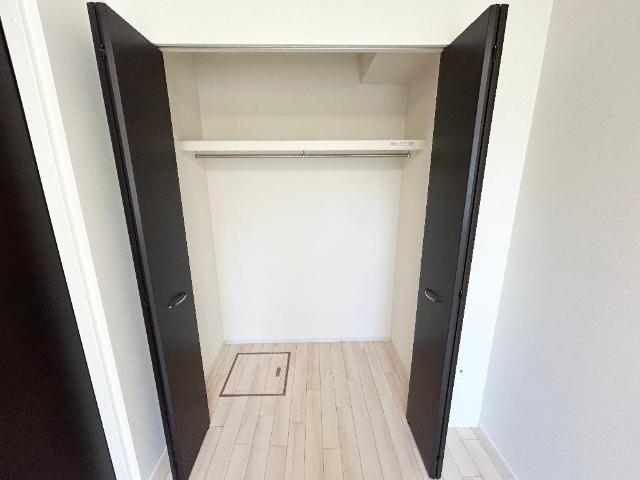 ルナフォーリア105号室 クローゼット