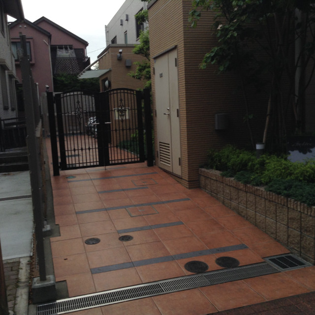 フェリーチェタケダ101号室 エントランス