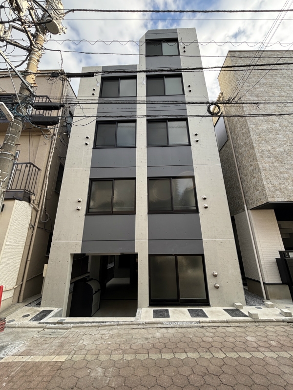 オークノワール綾瀬1階 外観