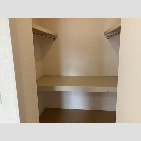 ウィンドモーレン ウォークインクローゼット