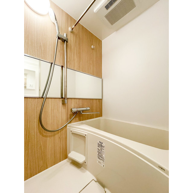 グランパセオ代々木上原0103号室 内観