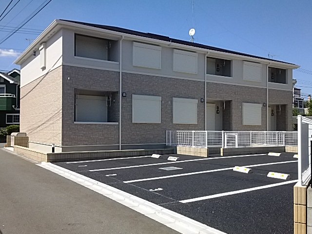 メビウス 外観写真（昼）