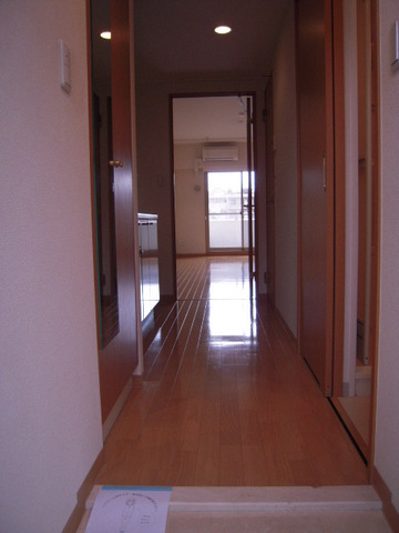 グランディスタ菊名0305号室 居室3