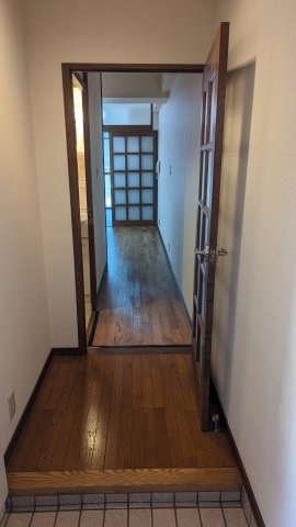 第一大黒ビル 玄関