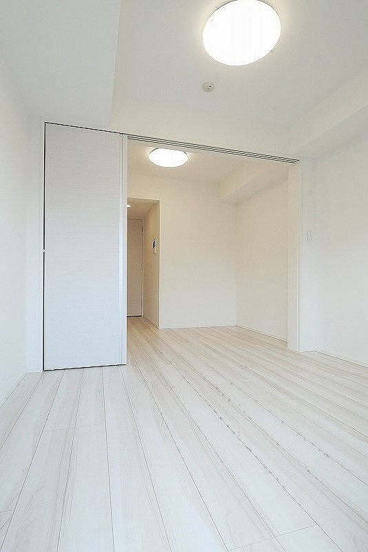 PREMIUM　CUBE　武蔵新田2階 内観