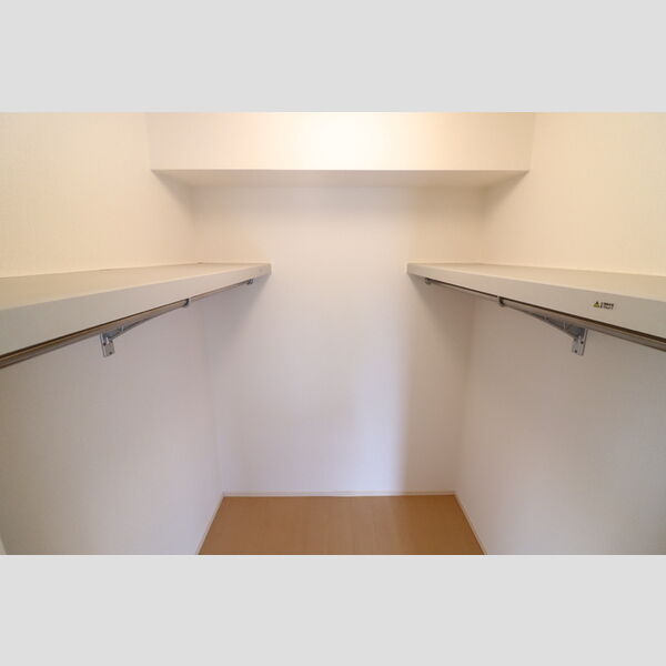 サン・クレストコート203号室 同建物別部屋の参考画像