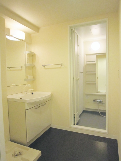 リヴァージュ湘南茅ヶ崎 洗面