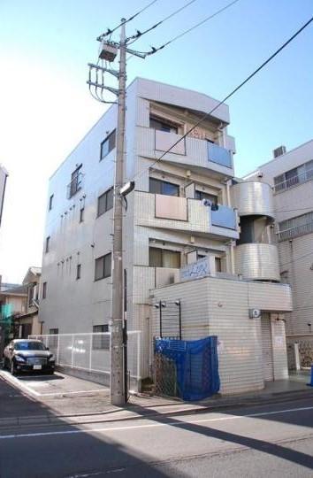 ドゥエリング国領2階 エントランス