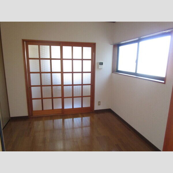 ローズハイツ115号室 洋室①