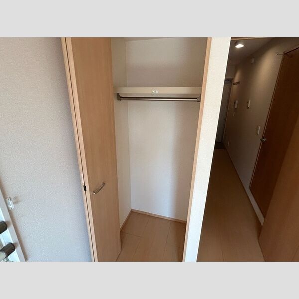 サニークレスト 収納