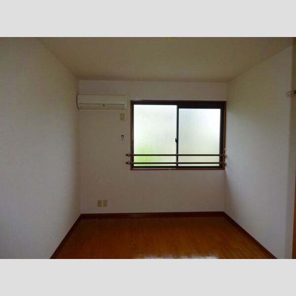 フォレストヒルズ　BB302号室 洋室