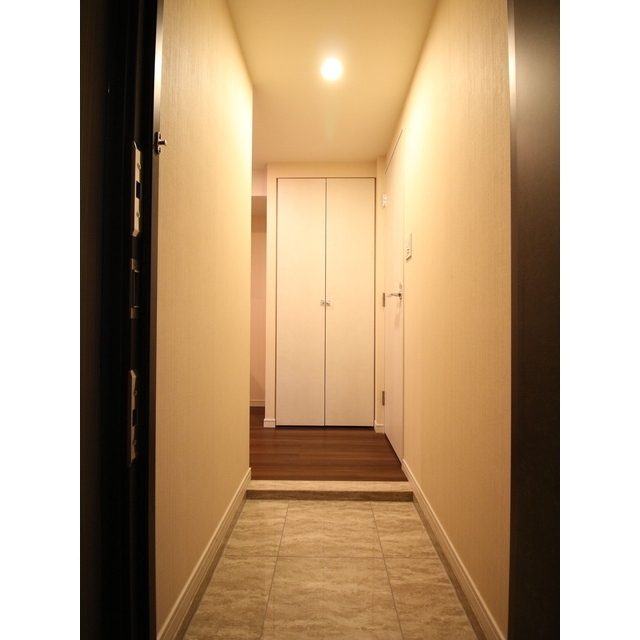 プレール・ドゥーク浜松町 玄関