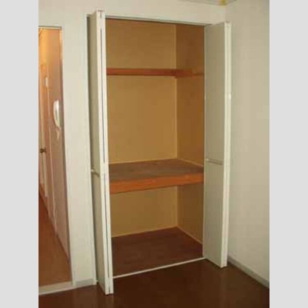 ドルフ北烏山　D102号室 収納