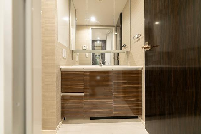 ディームス渋谷本町2階 洗面所