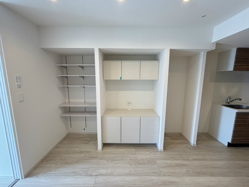 リブリ・SK竹の塚1階 収納