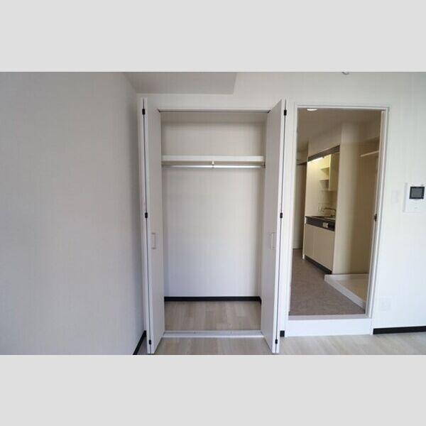 コンフォール小泉210号室 クローゼット