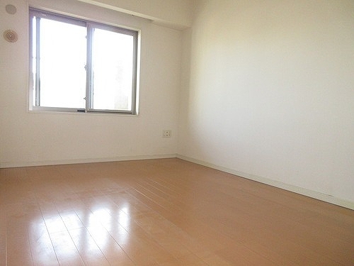 川崎サイトシティ４番館6階 洋室約７.０畳（内装前）