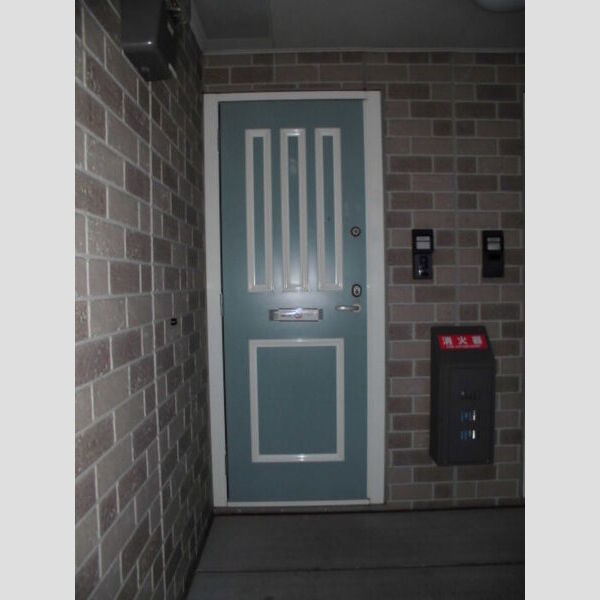 グランメール桜町　A201号室 玄関