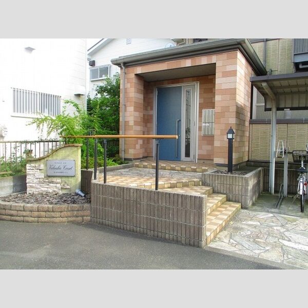 パレンティーアコート エントランス