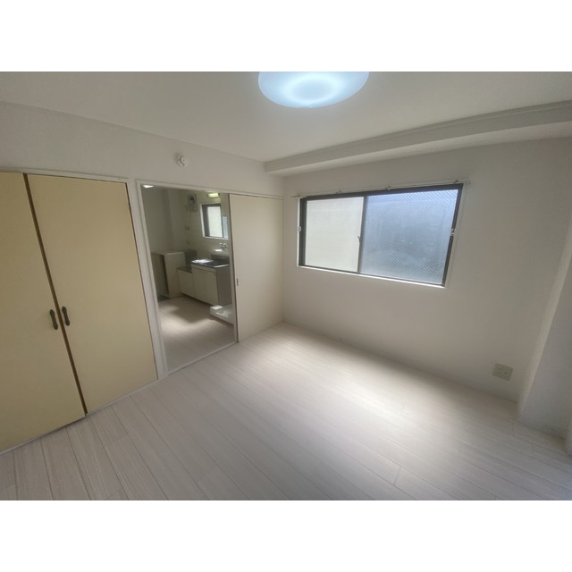 ヒルズ白楽Ⅱ210号室 リビング