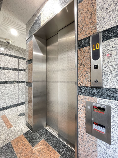 スカイコート駒沢大学302号室 外観