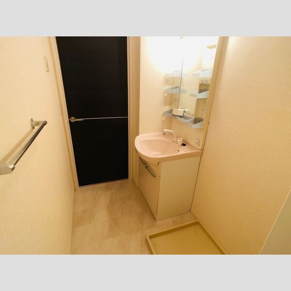 ヴェルドミール103号室 洗髪洗面化粧台