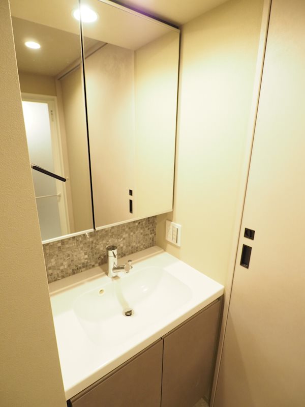 クロスレジデンス日本橋本町12階 洗面