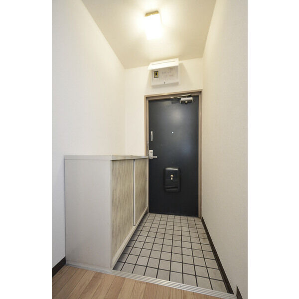 第14明智ビル0201号室 玄関