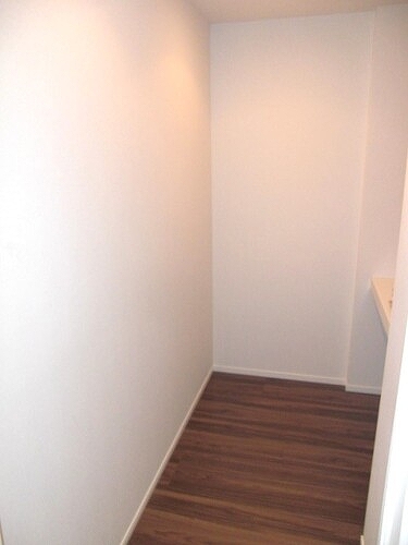 橋本レジデンス13階 納戸　約1.5畳　※前回募集時2019年6月の写真