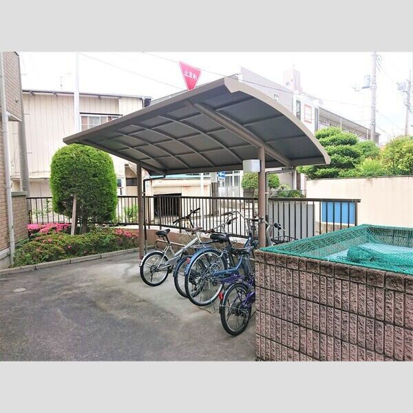 アルト・ポンテ 駐輪場