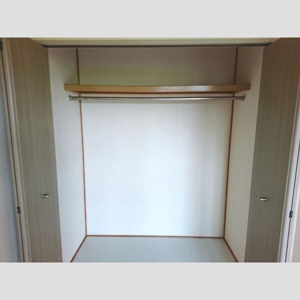 アピエ　壱番館/弐番館 収納