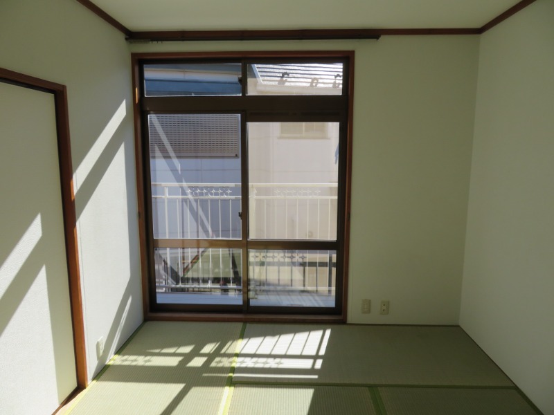 シティハイム五香 内観