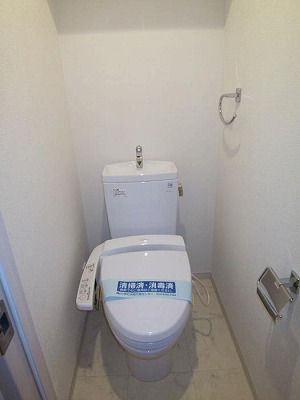 ステージファーストお茶の水女子大前2階 トイレ